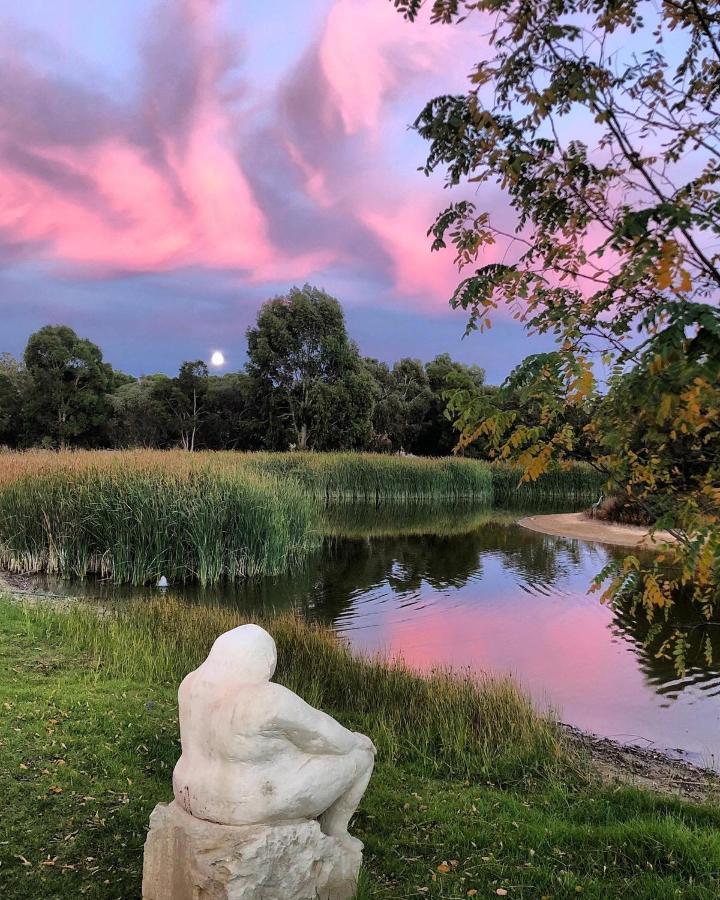 The Lake House Retreat Keith Buitenkant foto